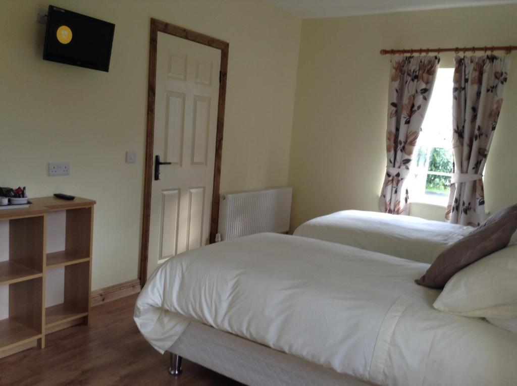 סווינפורד Deerpark Manor Bed And Breakfast מראה חיצוני תמונה